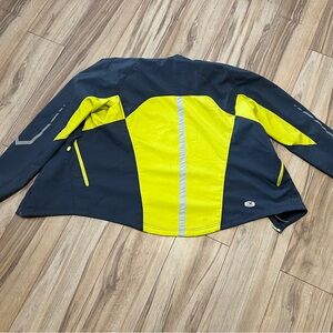 SUGOI Firewall 220 Neon Yellow and gray Jacket